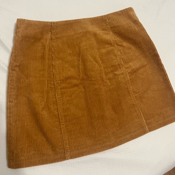 Corduroy F21 Skirt - Picture 3 of 5